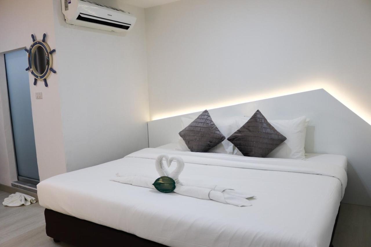 Bed By Boat @Nonthaburi Pier Aparthotel Exterior photo